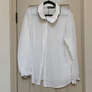 NWT ruffle trim button down blouse